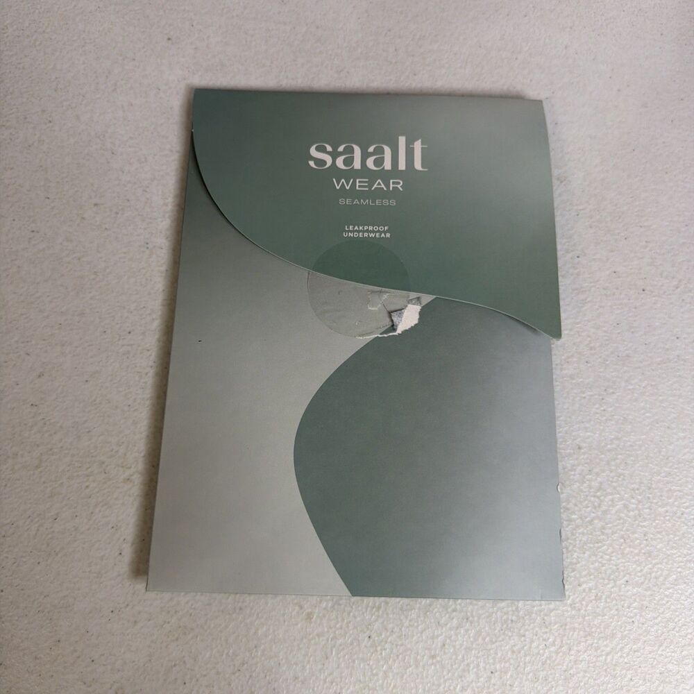 New in Package! Saalt Seamless Leakproof Thong Volcanic Black - Light - L